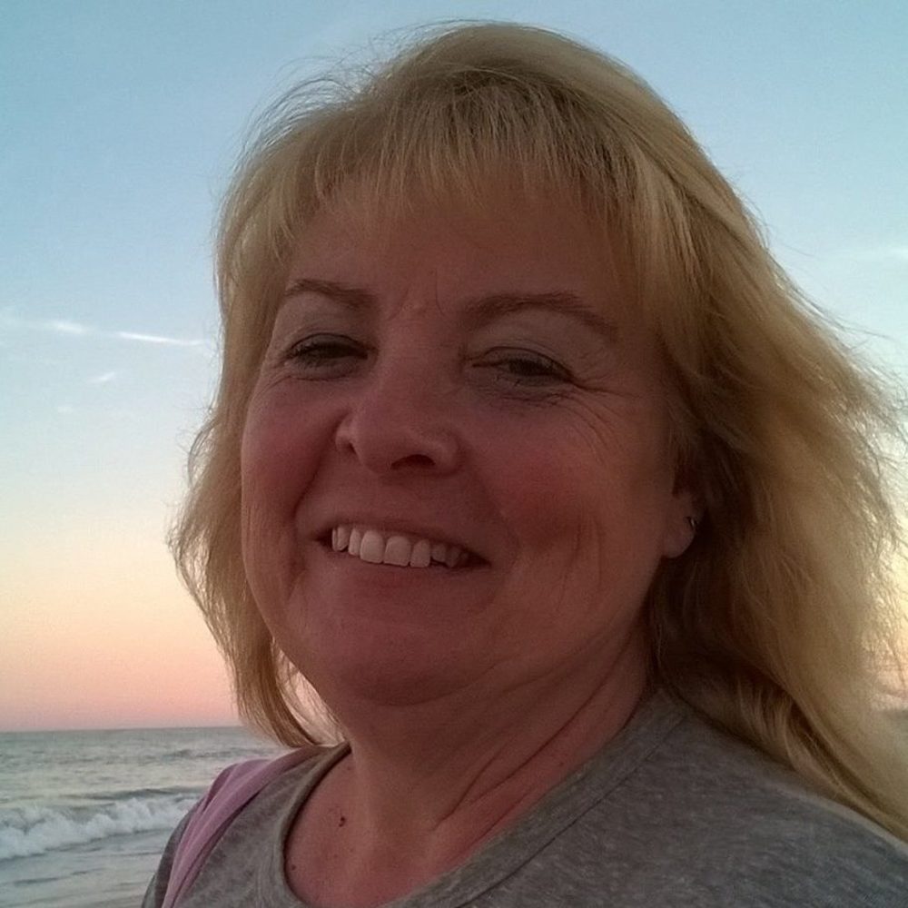 Meet your Posher, Denise
